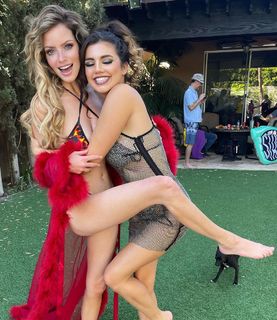 Cody Renee Cameron feet photo 10