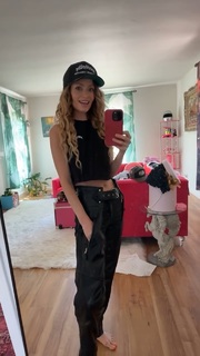 Cody Renee Cameron feet photo 12