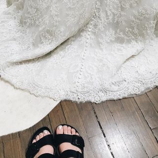 Coeur de pirate feet photo 16