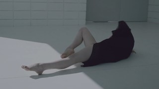 Coeur de pirate feet photo 15