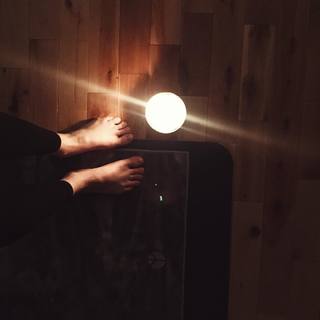 Coeur de pirate feet photo 18