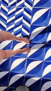 Coeur de pirate feet photo 8