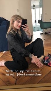 Coeur de pirate feet photo 20