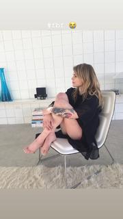 Coeur de pirate feet photo 14