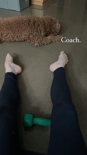 Coeur de pirate feet photo 14