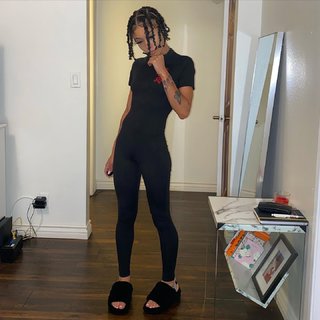 Coi Leray feet photo thumbnail