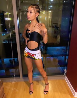 Coi Leray feet photo thumbnail