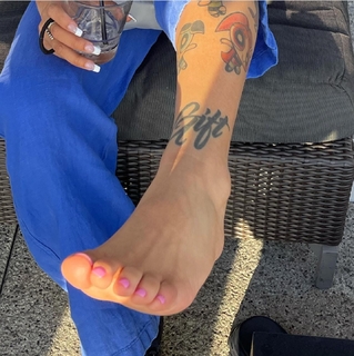 Coi Leray feet photo thumbnail
