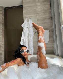 Coi Leray feet photo thumbnail
