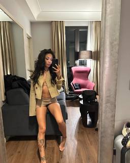 Coi Leray feet photo thumbnail