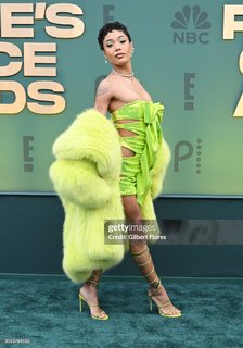 Coi Leray feet photo thumbnail