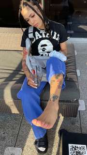 Coi Leray feet photo thumbnail