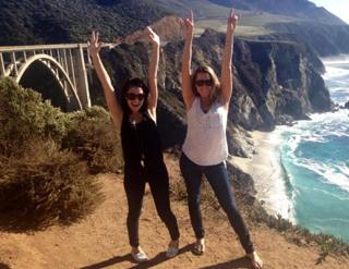 Colbie Caillat feet photo thumbnail