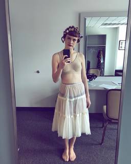 Colby Minifie feet photo thumbnail