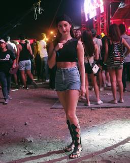 Coleen Garcia feet photo 17