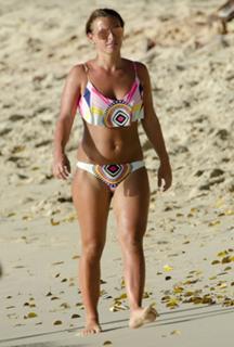 Coleen Rooney feet photo thumbnail