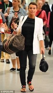 Coleen Rooney feet photo thumbnail