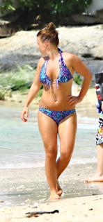 Coleen Rooney feet photo thumbnail