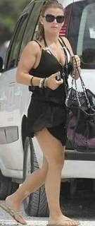 Coleen Rooney feet photo thumbnail