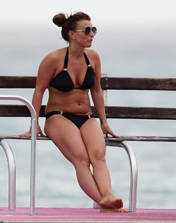 Coleen Rooney feet photo thumbnail