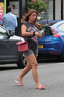 Coleen Rooney feet photo thumbnail