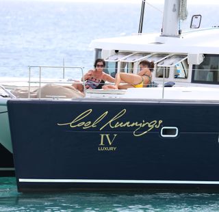 Coleen Rooney feet photo thumbnail