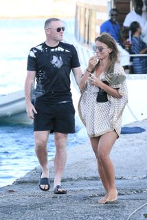 Coleen Rooney feet photo thumbnail