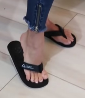 Colette Butler feet photo 6