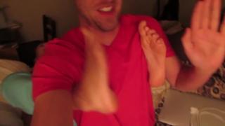 Colleen Ballinger feet photo thumbnail