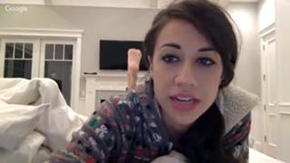Colleen Ballinger feet photo thumbnail
