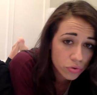 Colleen Ballinger feet photo thumbnail