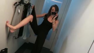 Colleen Ballinger feet photo thumbnail