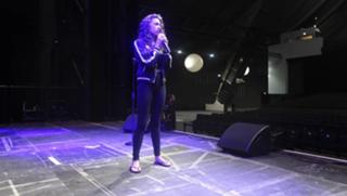 Colleen Ballinger feet photo thumbnail