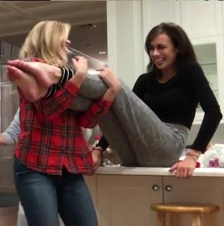 Colleen Ballinger feet photo thumbnail
