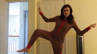 Colleen Ballinger feet photo thumbnail