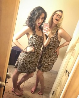 Colleen Ballinger feet photo thumbnail