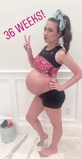 Colleen Ballinger feet photo thumbnail