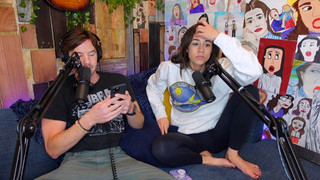 Colleen Ballinger feet photo thumbnail