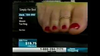 Colleen Lopez feet photo 8