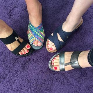 Colleen Lopez feet photo 15
