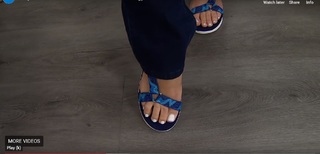 Colleen Lopez feet photo 14