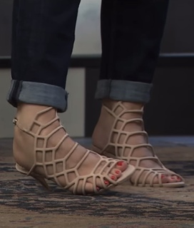Colleen Lopez feet photo 3