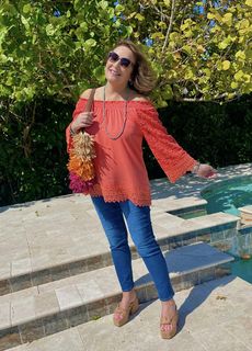 Colleen Lopez feet photo 13