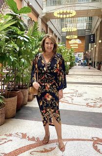 Colleen Lopez feet photo 12