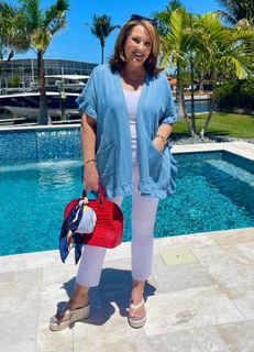 Colleen Lopez feet photo 4