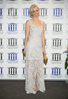 Collette Wolfe feet photo thumbnail