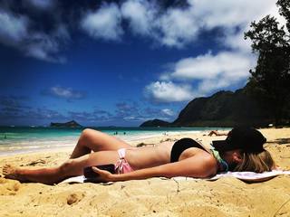 Collette Wolfe feet photo thumbnail