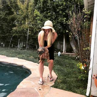 Collette Wolfe feet photo thumbnail