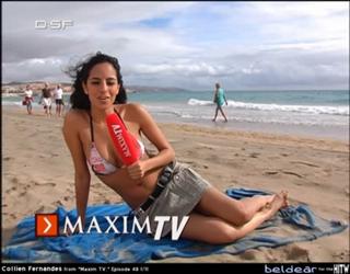 Collien Ulmen-Fernandes feet photo thumbnail