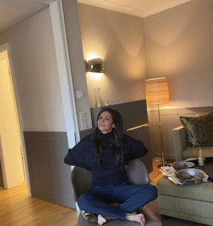 Collien Ulmen-Fernandes feet photo thumbnail